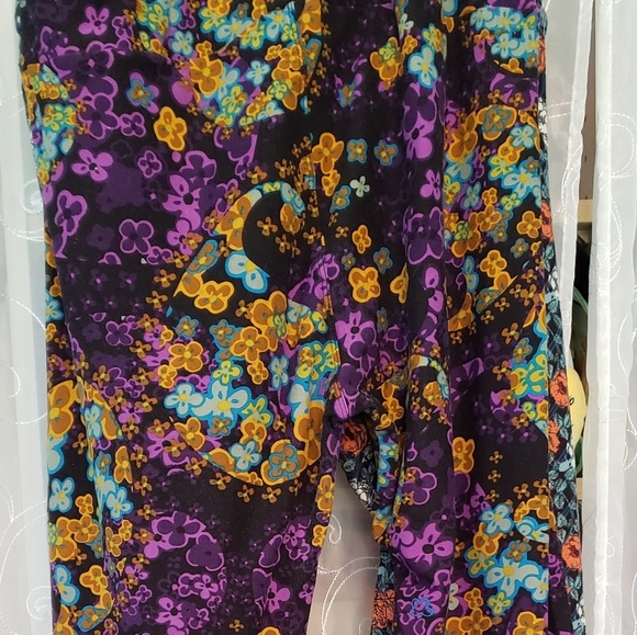 Lularoe leggings - Picture 1 of 1